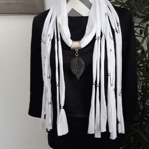 JEWELRY SCARF